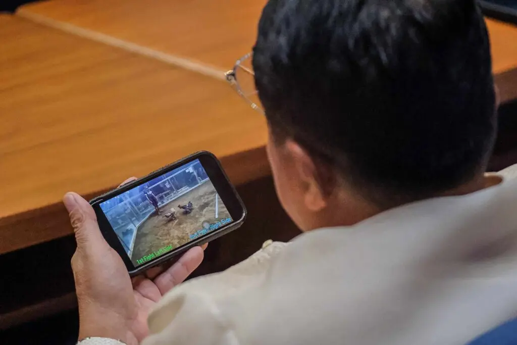 congressman online sabong shots on cellphone 2